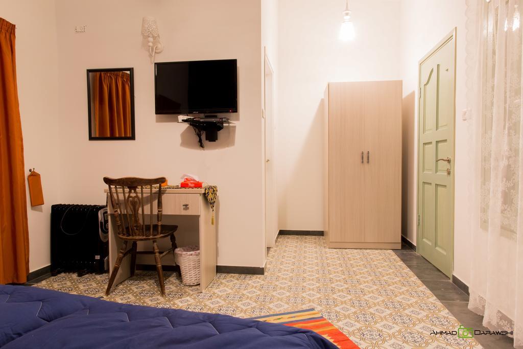 Al-Hakim Boutique Hotel Old Town Назарет Номер фото