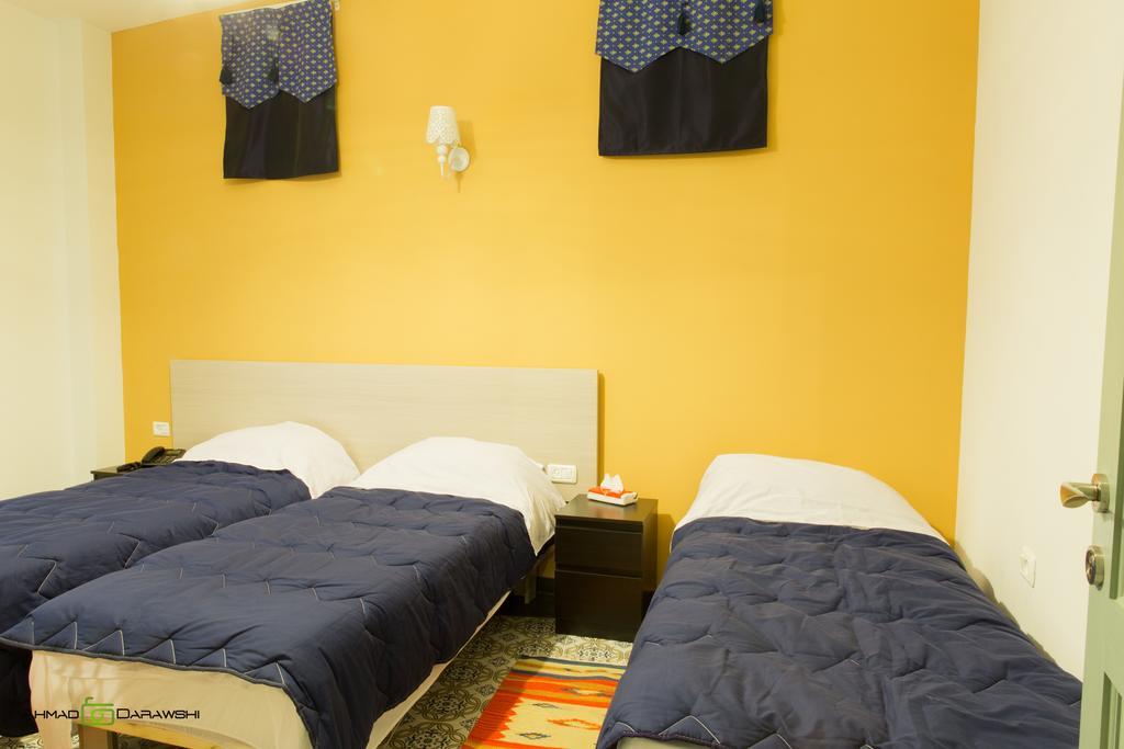Al-Hakim Boutique Hotel Old Town Назарет Номер фото